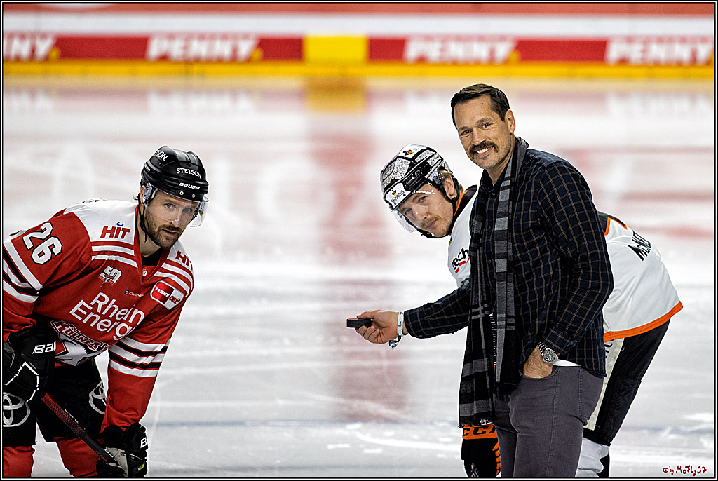 PENNY DEL;  Kölner Haie - Löwen Frankfurt; Köln, 01.12.2022